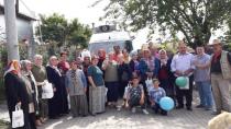 AK Kadınlar Köy Ziyareti Yaptı