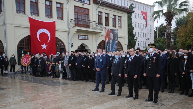 Atatürk Karamürsel'de Törenle Anıldı