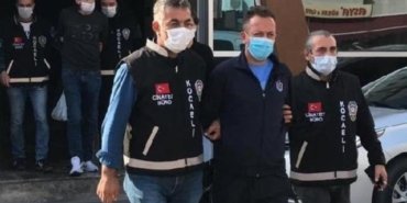 141704_cinayet-sanigina-haksiz-tahrik-indirimiyle-17-14440470_amp