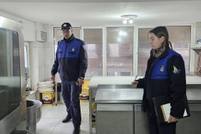 Karamürsel Belediyesi’nden Okul Kantinleri, Market ve Pastanelere Sıkı Denetim (3)