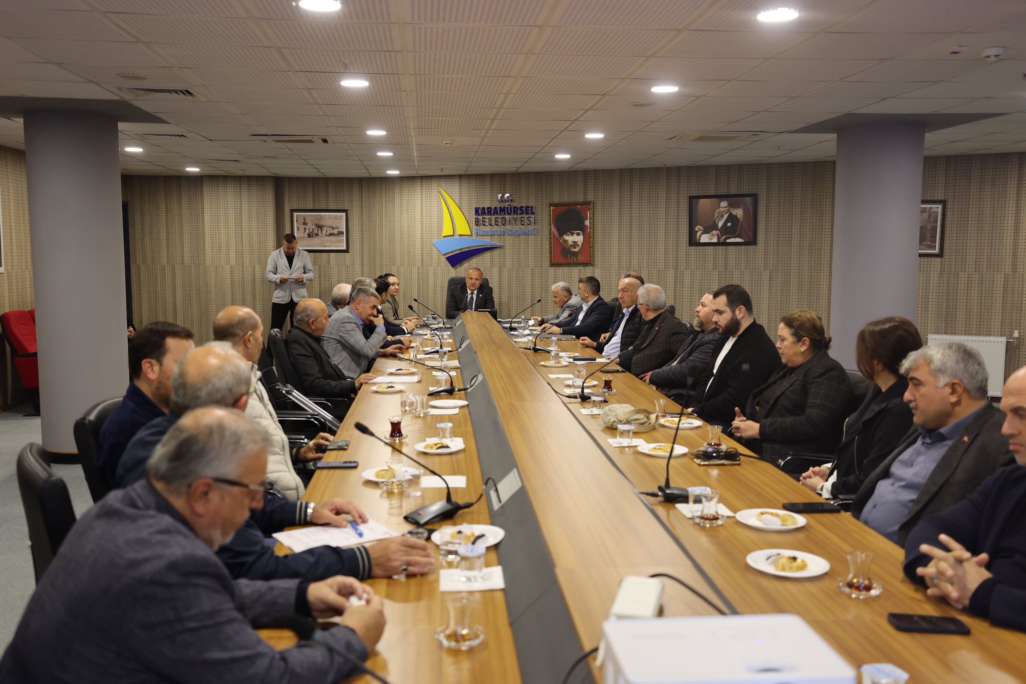 KARAMÜRSEL BELEDİYESİ KASIM AYI MECLİS TOPLANTISI GERÇEKLEŞTİRİLDİ